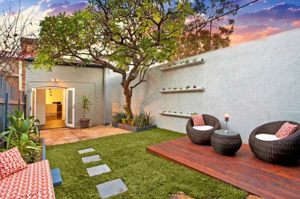 Small-Backyard-Landscaping-Ideas-1