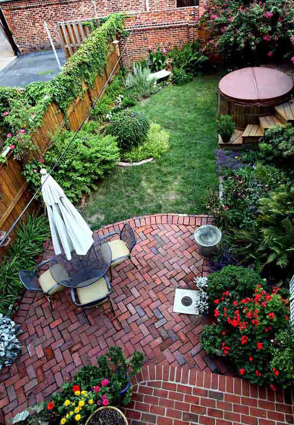 Small-Backyard-Landscaping-Ideas-3