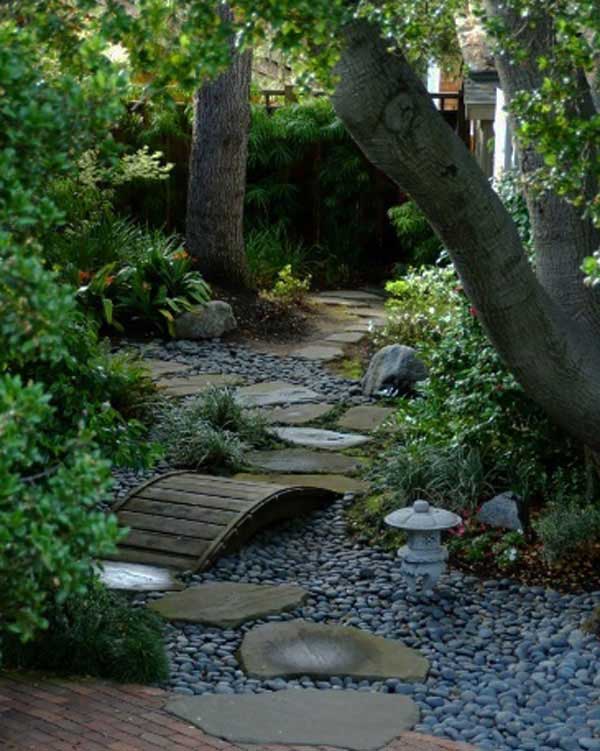 garden-walkway-ideas-33