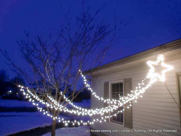 Outdoor-Christmas-Lighting-Decorations-24