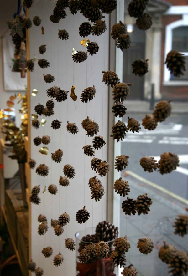 christmas-window-decoration-25