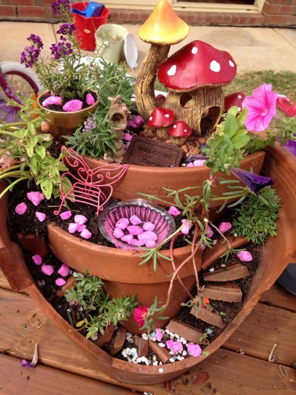 Broken-Pot-Fairy-Garden-6