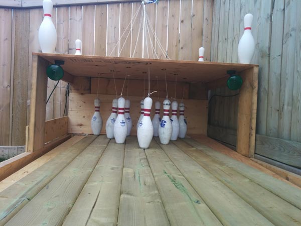 Backyard-Bowling-alley-3